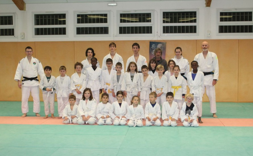 Judo : dernier cours de l'année 2022, remise ceinture noire et apéritif de Noël